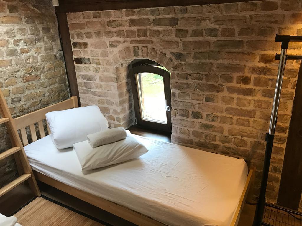Amalienhof Guesthouse Рига Экстерьер фото
