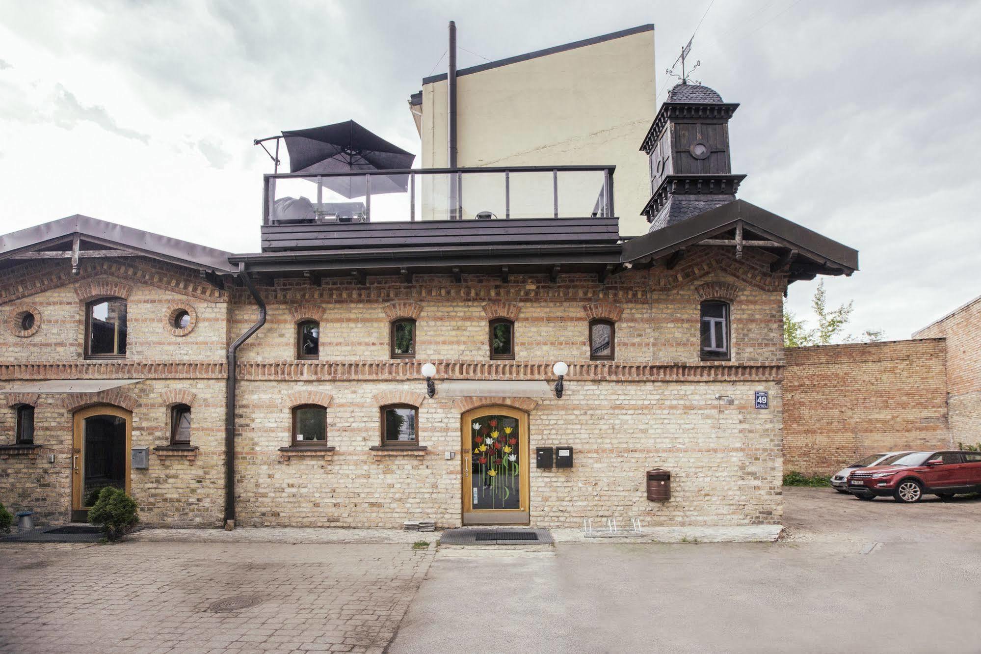 Amalienhof Guesthouse Рига Экстерьер фото